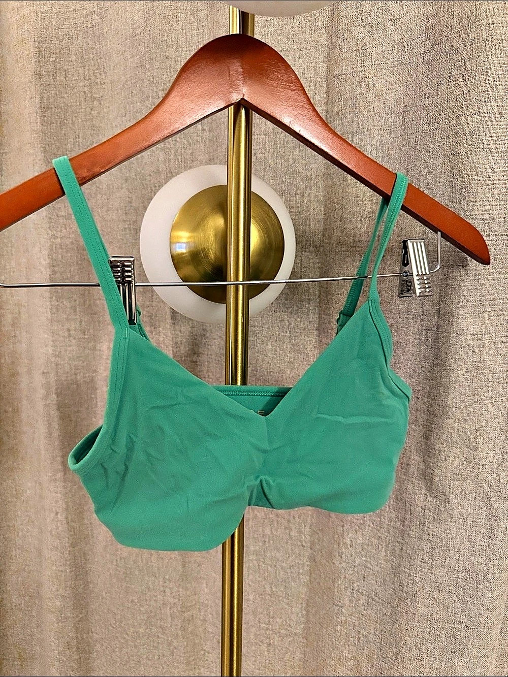 ARITZIA Women's Sports Bra in Green Size XS-S matching short available